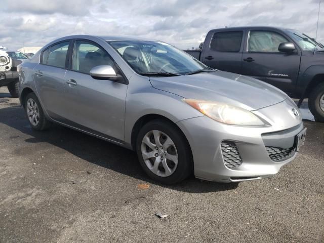 2013 Mazda 3 I