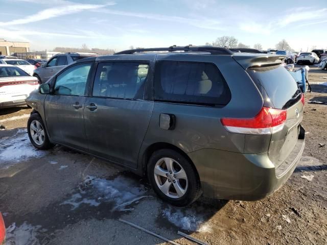 2011 Toyota Sienna LE