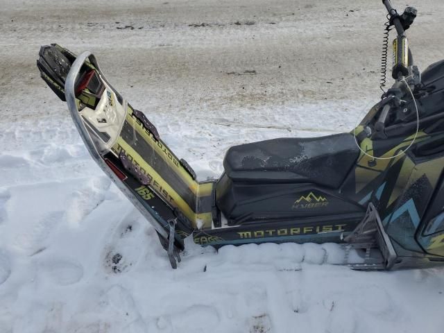 2022 Polaris Snowmobile