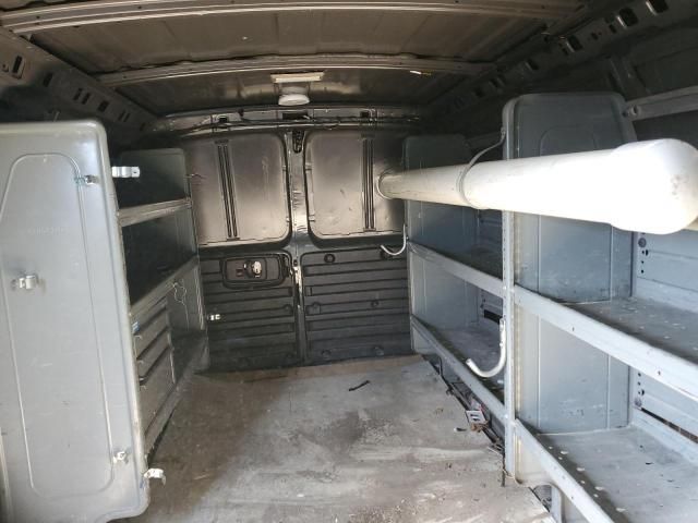 2011 Chevrolet Express G2500