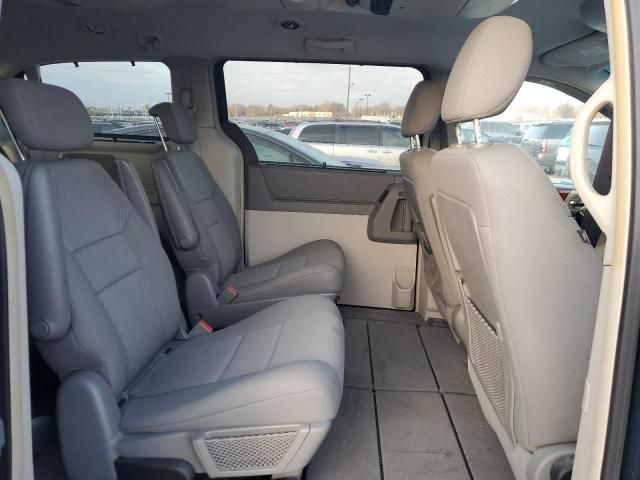 2009 Chrysler Town & Country Touring