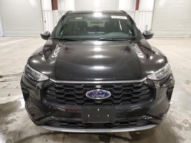 2023 Ford Escape ST Line