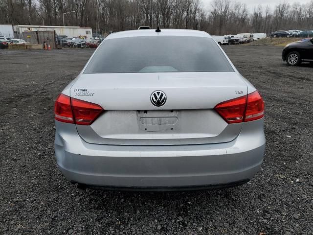 2015 Volkswagen Passat S