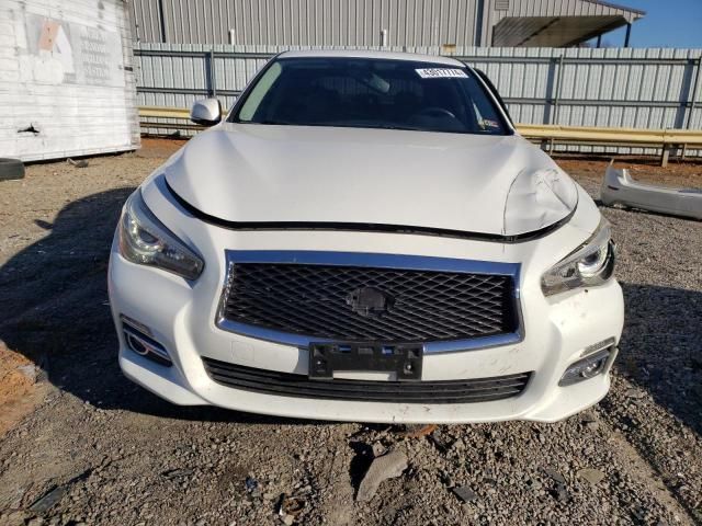 2016 Infiniti Q50 Premium