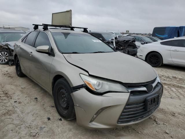 2016 Toyota Camry Hybrid