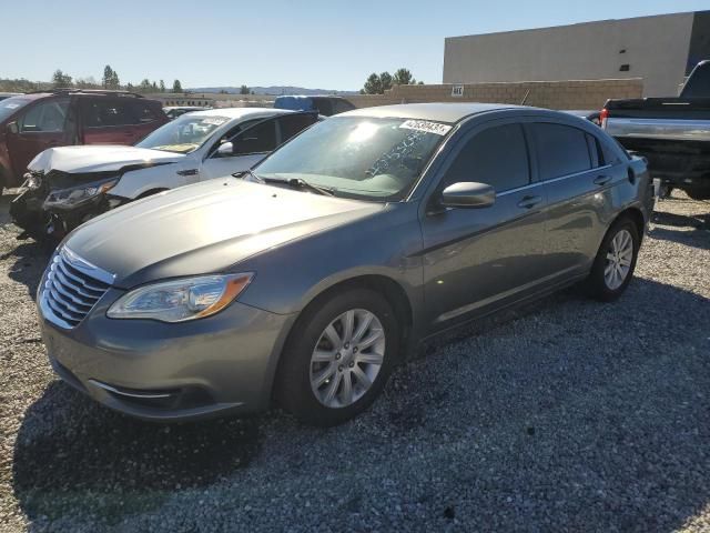 2013 Chrysler 200 Touring