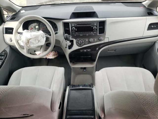 2012 Toyota Sienna LE