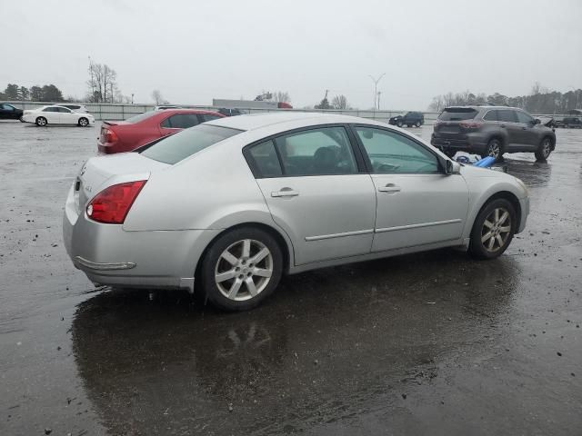 2004 Nissan Maxima SE