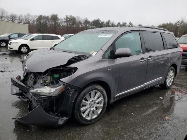 2017 Toyota Sienna XLE