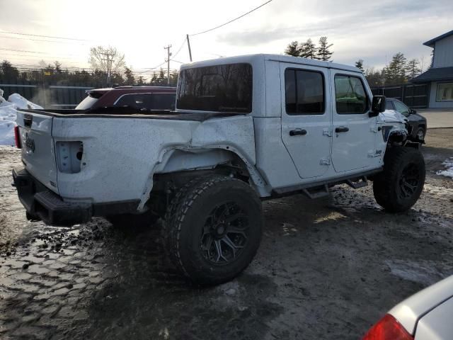 2022 Jeep Gladiator Overland