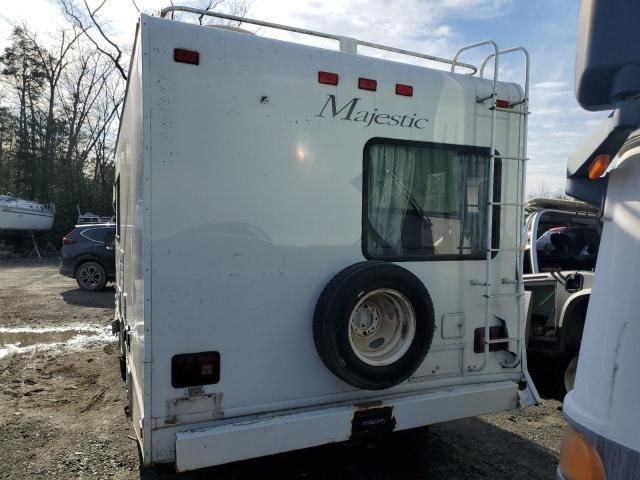 2004 Ford Econoline E350 Super Duty Cutaway Van