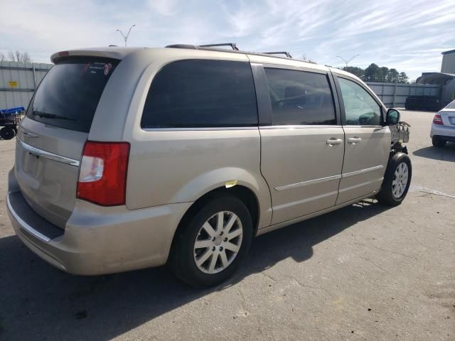 2016 Chrysler Town & Country Touring