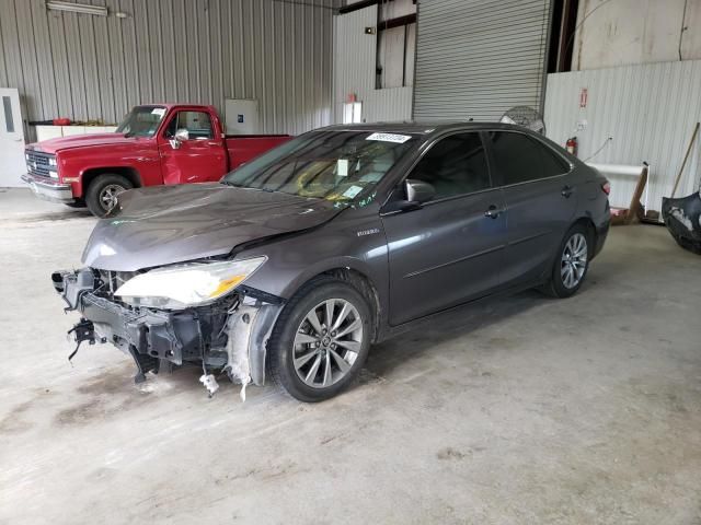 2015 Toyota Camry Hybrid