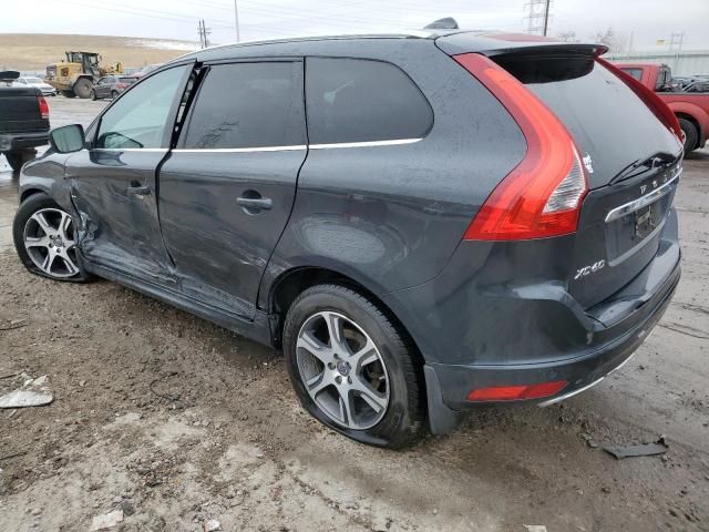 2015 Volvo XC60 T6 Platinum