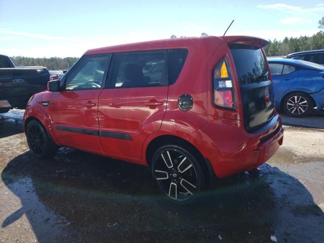 2011 KIA Soul +