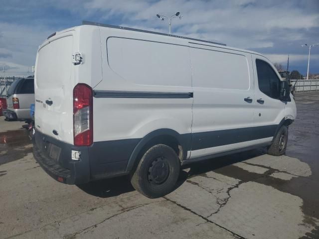 2017 Ford Transit T-250