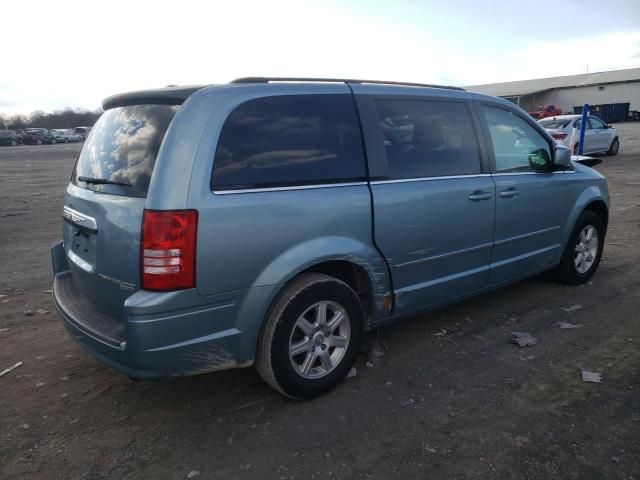 2010 Chrysler Town & Country Touring