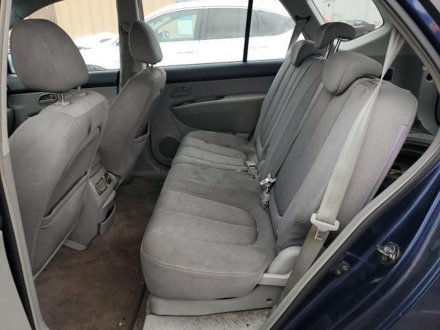 2007 KIA Rondo Base