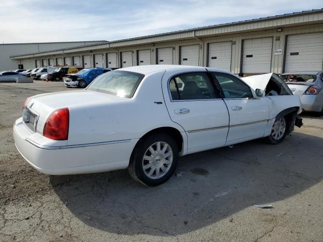 2009 Lincoln Town Car Signature Limited