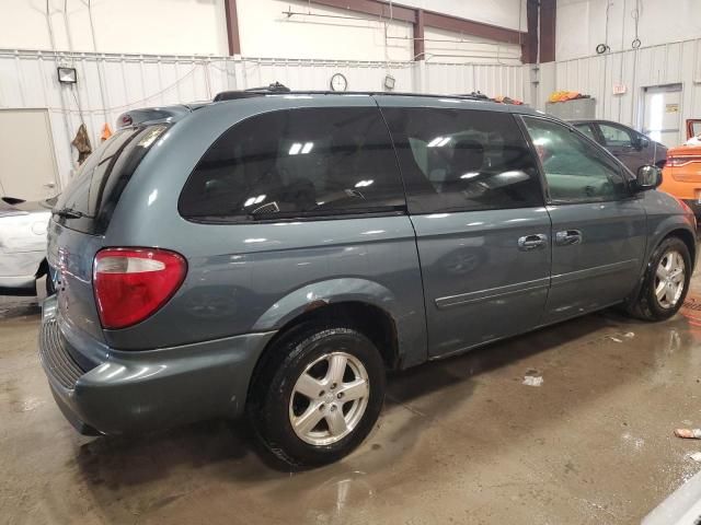 2005 Dodge Grand Caravan SXT