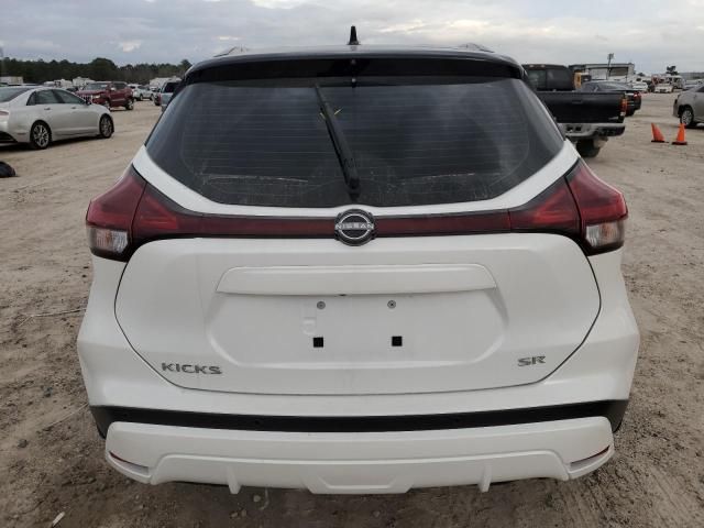 2023 Nissan Kicks SR