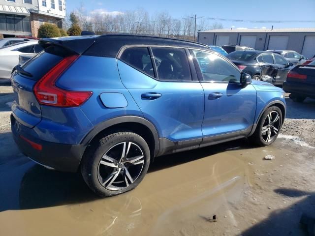 2020 Volvo XC40 T5 R-Design