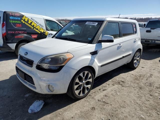 2013 KIA Soul +