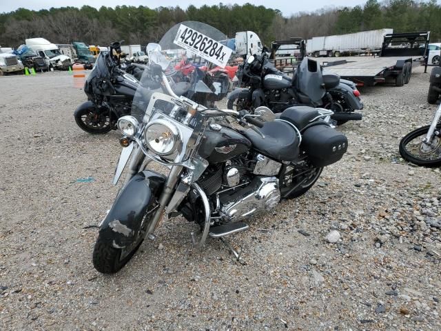 2005 Harley-Davidson Flstni