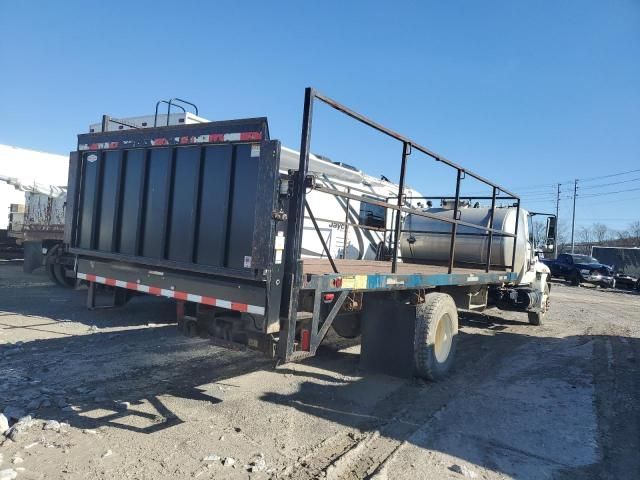 2006 International 4000 4400