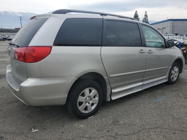 2007 Toyota Sienna CE