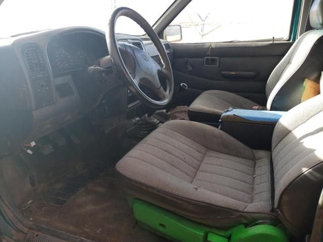 1995 Nissan Truck King Cab XE