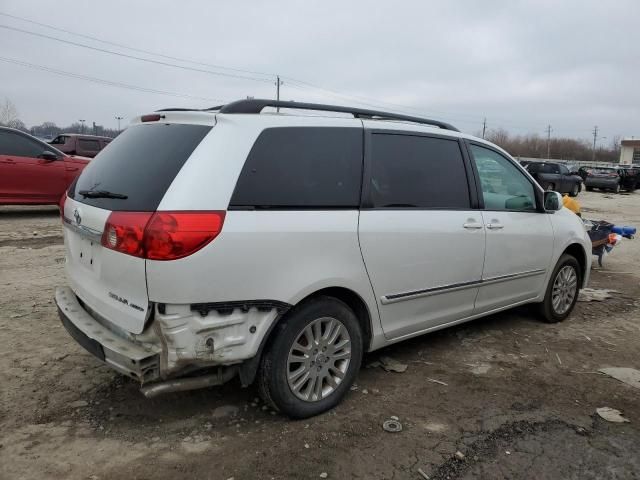 2007 Toyota Sienna XLE