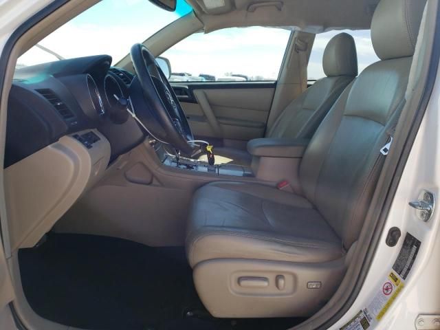 2011 Toyota Highlander Base