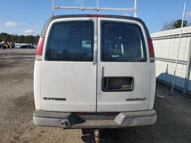 2000 Chevrolet Express G2500