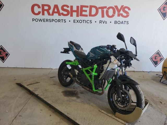 2021 Kawasaki EX400