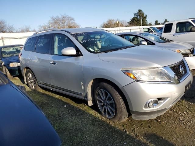 2016 Nissan Pathfinder S