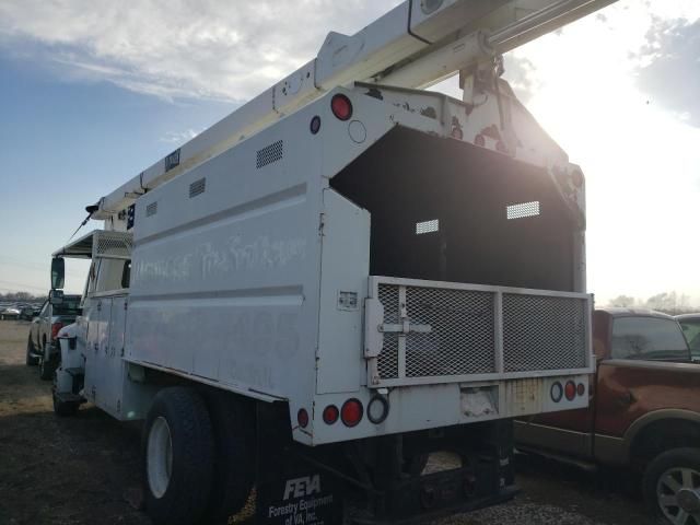 2003 International 4000 4300