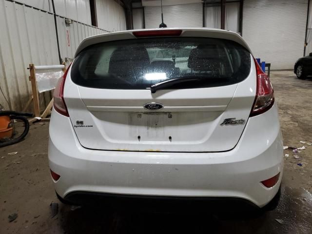 2015 Ford Fiesta SE