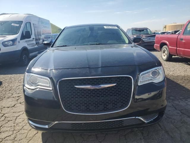 2018 Chrysler 300 Touring