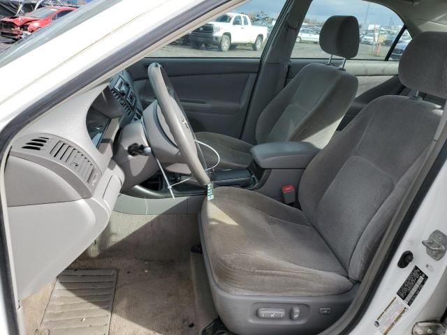 2004 Toyota Camry LE