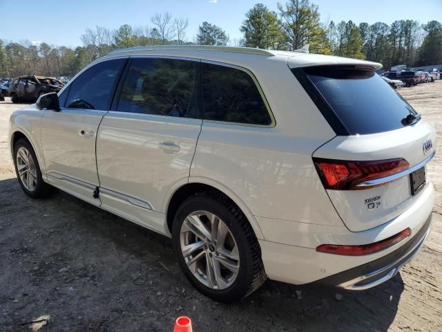 2022 Audi Q7 Premium Plus