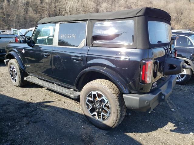 2022 Ford Bronco Base