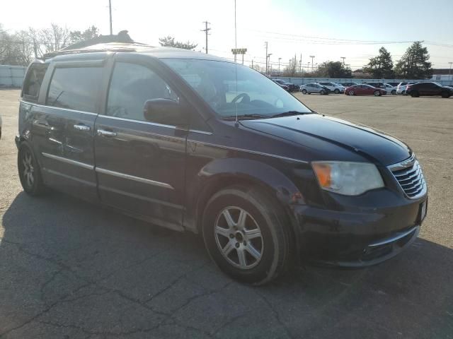 2011 Chrysler Town & Country Touring