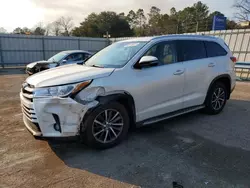 Toyota Highlander salvage cars for sale: 2017 Toyota Highlander SE