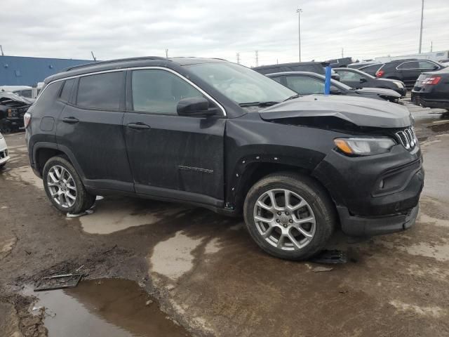 2023 Jeep Compass Latitude LUX