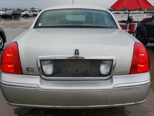 2008 Lincoln Town Car Signature Limited