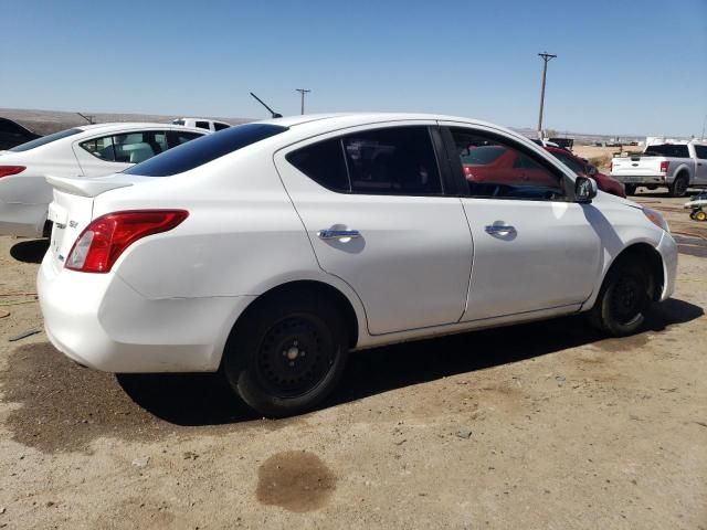 2014 Nissan Versa S