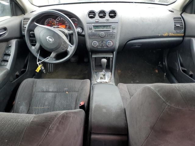 2010 Nissan Altima Base