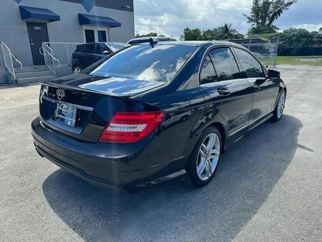 2012 Mercedes-Benz C 250