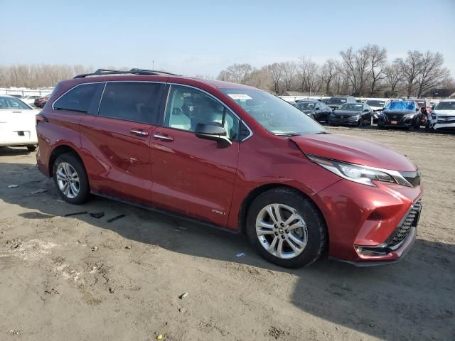 2021 Toyota Sienna XSE